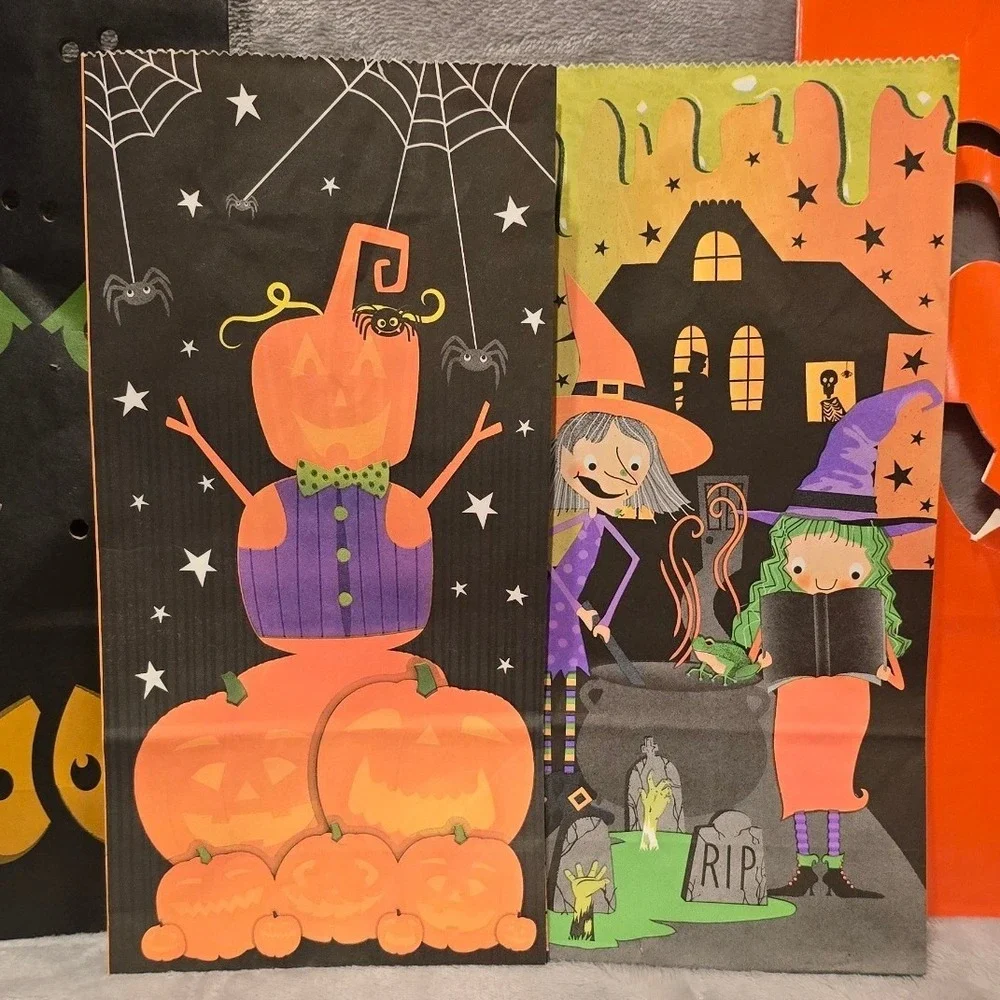 Halloween Paper Treat Bags Set Pumpkin Witch Spooky‎ Eyes 4pc